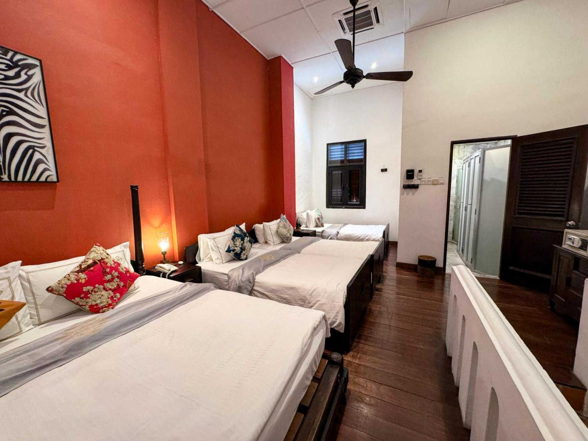 Hotel Museum 3*